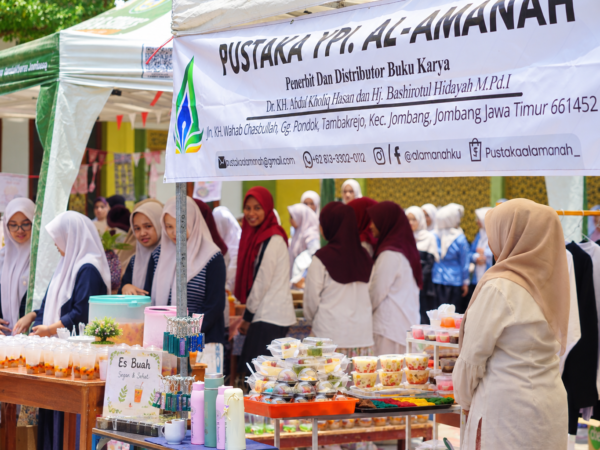 Dari Bazar hingga Sudut Baca, Kreativitas Santri Al-Amanah Warnai Hari Santri Nasional 2026